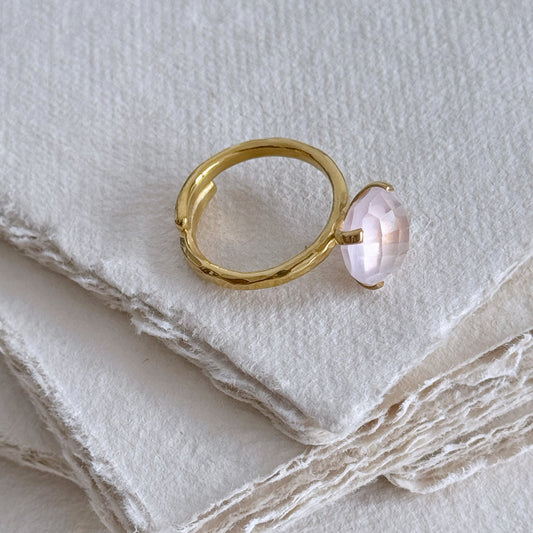 Bague Shakti I - Bijou ajustable en quartz rose