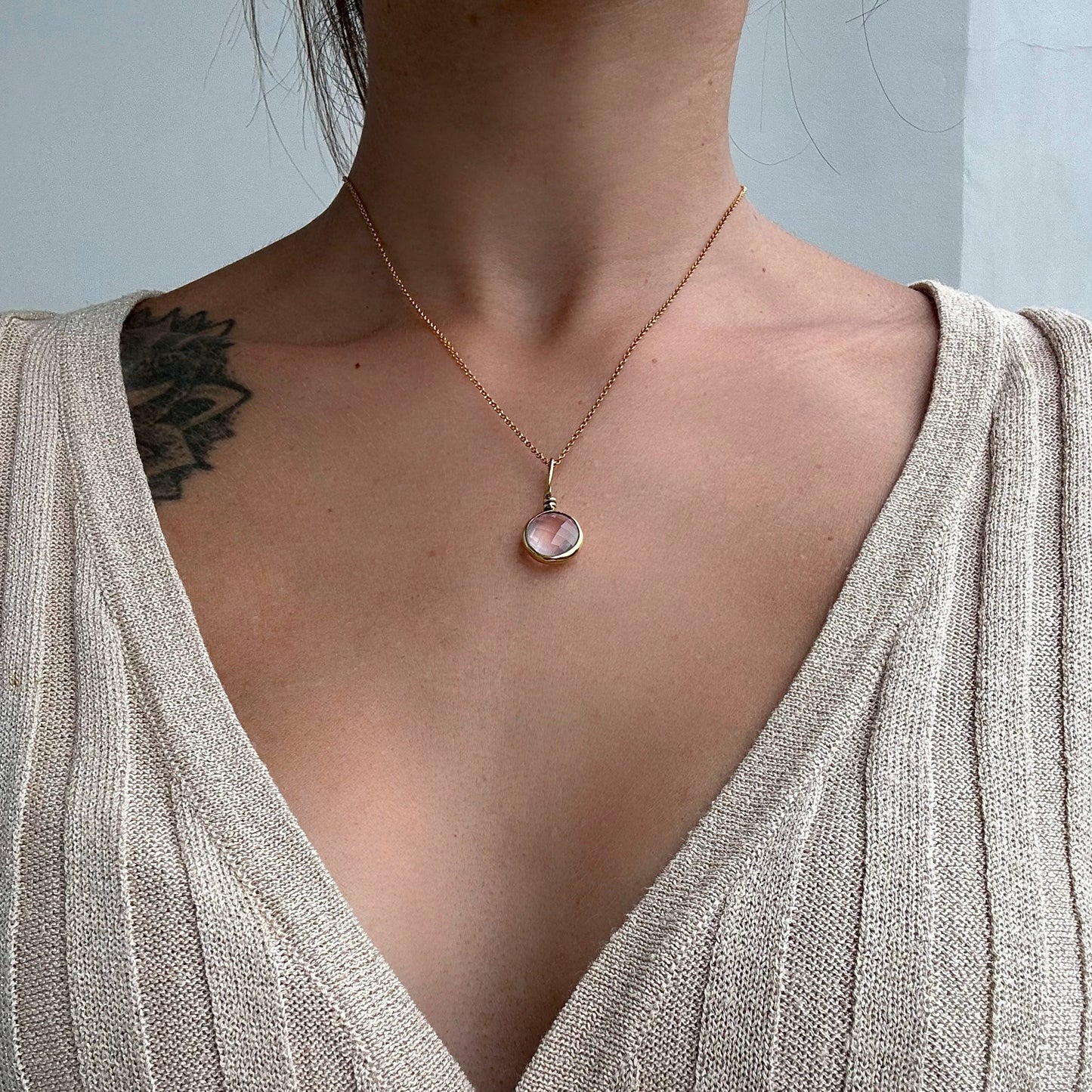 Collier Shakti - Bijou ajustable en quartz rose